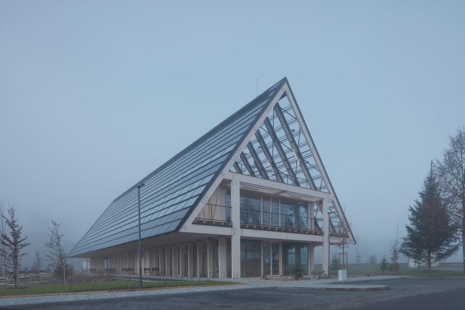 headquarters Kloboucká lesní